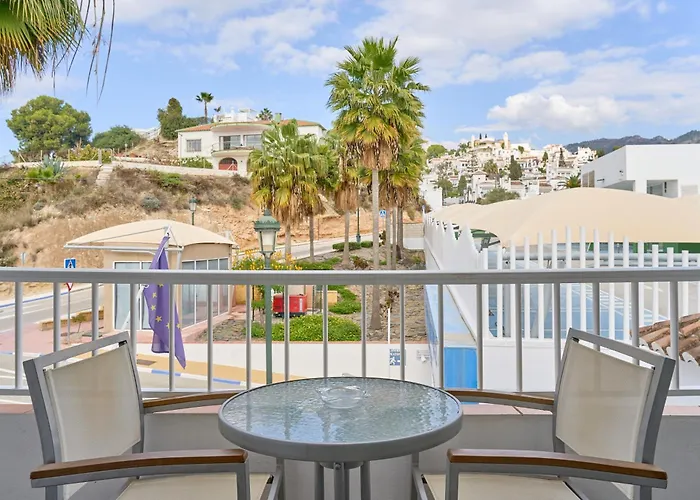 Vacaciones Lägenhetshotell Nerja