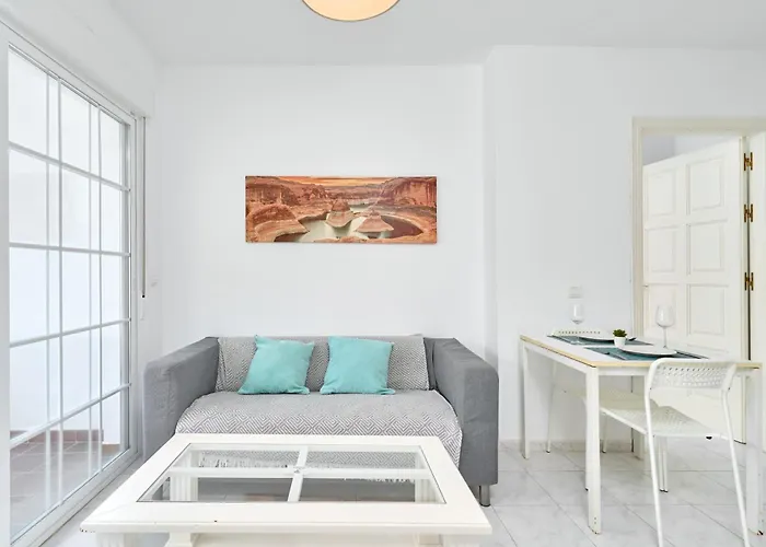 Vacaciones Апарт-готель Нерха